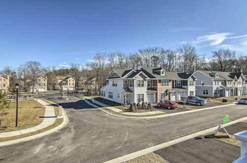 Foto 17 - Modern Townhome w/ Patio ~ 2 Mi to Bethany Beach