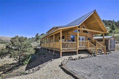 Foto 11 - Peaceful Cabin w/ Panoramic Mtn Views & Hot Tub