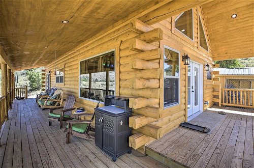 Foto 14 - Peaceful Cabin w/ Panoramic Mtn Views & Hot Tub