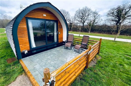Foto 15 - Luxury Pod Cabin in Beautiful Surroundings Wrexham