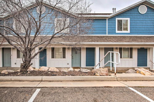 Photo 9 - Spacious Garden City Townhome w/ Lake Views