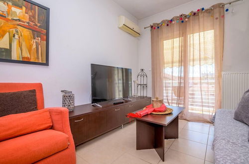 Photo 11 - Remarkable Quite 1-bed Apartment in Orestiada