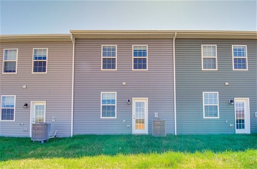 Foto 13 - Charming Townhome < 1 Mi to Zoo & Luray Caverns