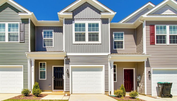 Photo 1 - Charming Townhome < 1 Mi to Zoo & Luray Caverns