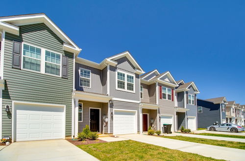 Photo 17 - Charming Townhome < 1 Mi to Zoo & Luray Caverns