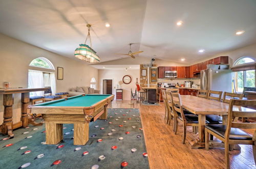 Photo 14 - Updated Buckeye Lake Retreat w/ Game Room