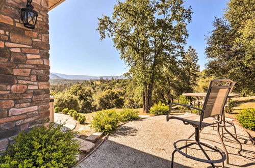 Photo 26 - Lovely Mountain Cottage w/ Pool: 28 Mi to Yosemite