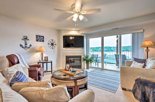 Photo 31 - Breezy Lakefront Condo w/ Balcony & Lake View