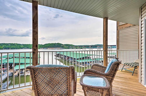 Photo 10 - Breezy Lakefront Condo w/ Balcony & Lake View