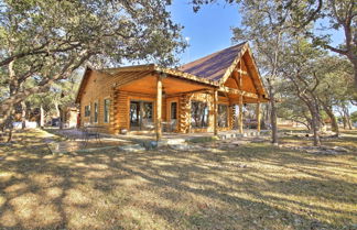 Foto 1 - Twin Acres Scenic Ranch in Texas Hill Country