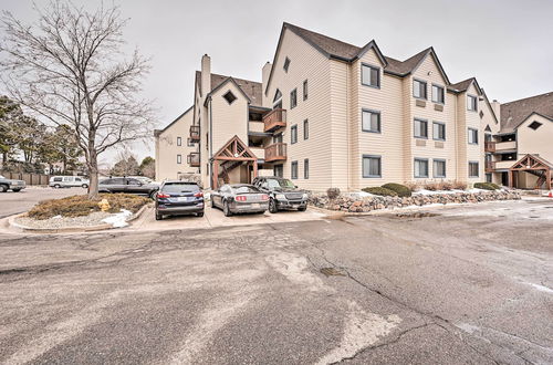 Photo 7 - Charming Greenwood Village Condo w/ Patio