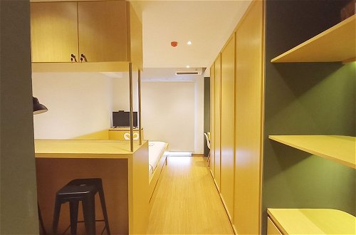 Photo 8 - Comfy And Best Deal Studio At Mataram City Apartment