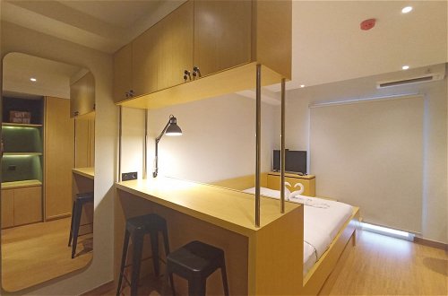 Foto 6 - Comfy And Best Deal Studio At Mataram City Apartment