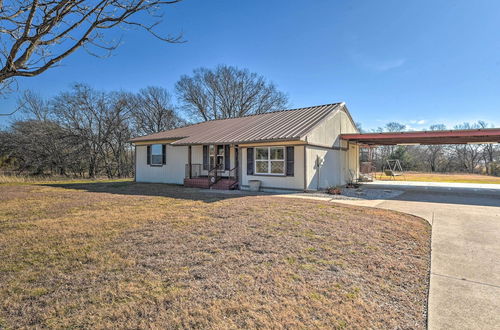 Foto 24 - Charming Palmer Family Home on 5 Acres