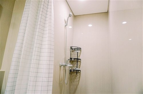 Photo 10 - Homey And Simply Look 1Br Bintaro Embarcadero Apartment