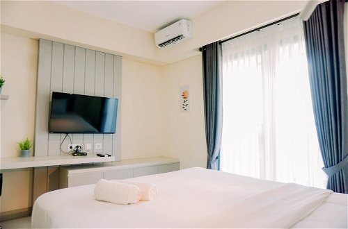 Foto 3 - Homey And Simply Look 1Br Bintaro Embarcadero Apartment