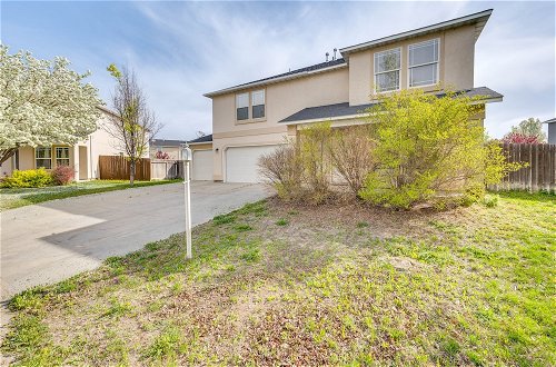 Photo 2 - Ideally Located Nampa Home w/ Office Area & Patio