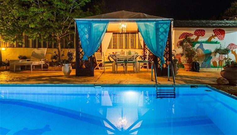 Photo 1 - Beachfront Luxury Villa-private Pool Garden Heaven