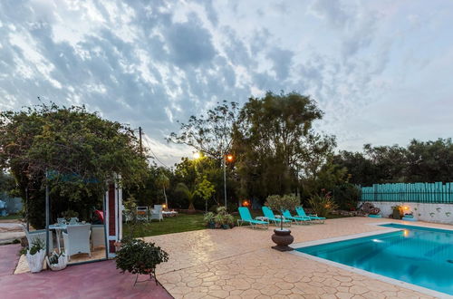 Photo 40 - Beachfront Luxury Villa-private Pool Garden Heaven