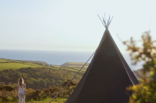 Photo 7 - Black Shanti Tipi 2 With Ocean View