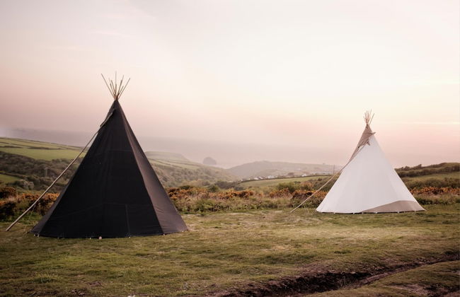 Black Shanti Tipi 2 With Ocean View - Photo 1