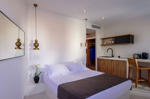 Foto 5 - RyoLithos Suites