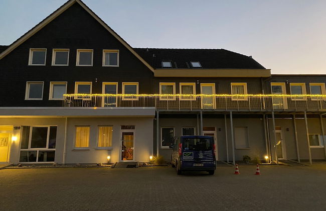 BESOTEL Mettmann - Foto 69