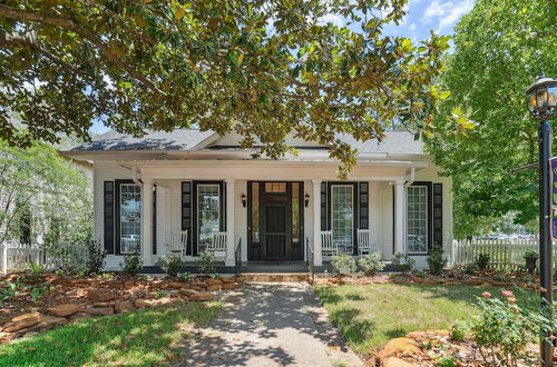 Photo 5 - Charming Apartment Retreat in Historic Jefferson