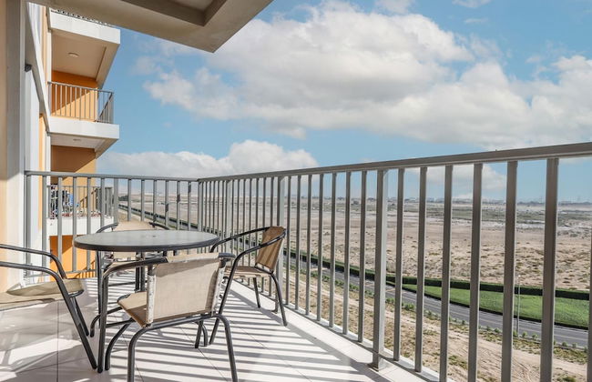 Elite LUX Holiday Homes - Modern 1BR Resort Amenities in Production City - Foto 3