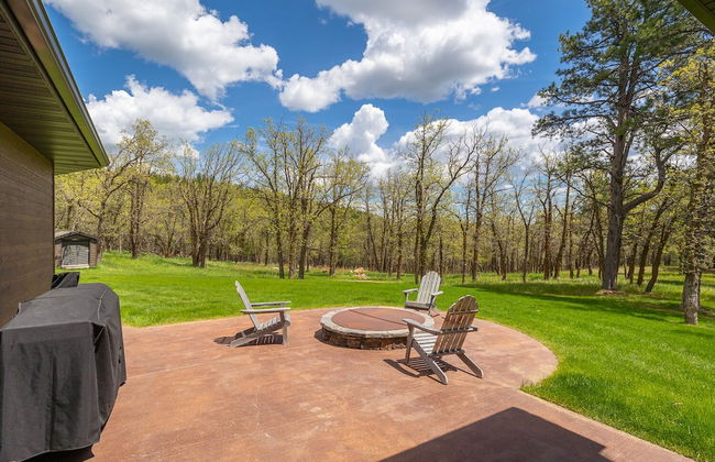 Larkspur Hills 5 BR Villa with Hot Tub - Photo 33