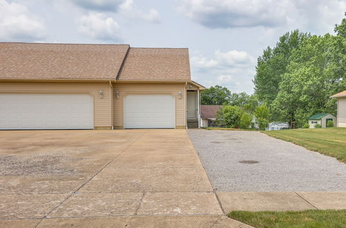 Photo 3 - Wfh-friendly Columbiana Vacation Rental w/ Deck