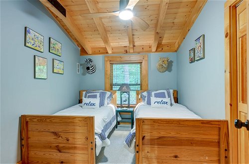 Photo 20 - Scenic Blue Ridge Cabin Rental w/ Resort Amenities