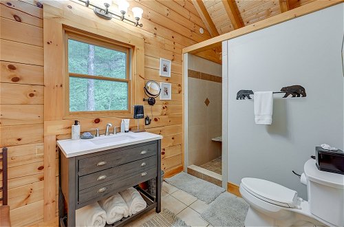 Photo 28 - Scenic Blue Ridge Cabin Rental w/ Resort Amenities
