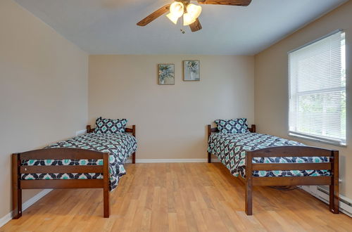 Photo 24 - Pet-friendly Oak Hill Vacation Rental