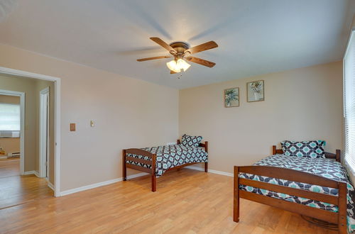 Photo 7 - Pet-friendly Oak Hill Vacation Rental