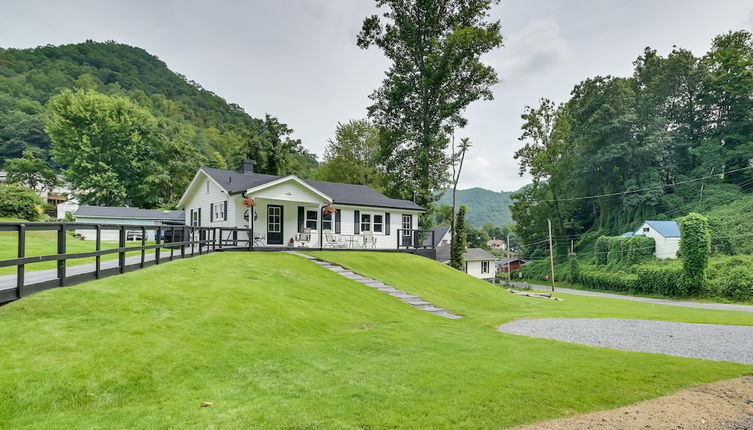 Photo 1 - Mullens Home - Close to Hatfield-mccoy Trailhead