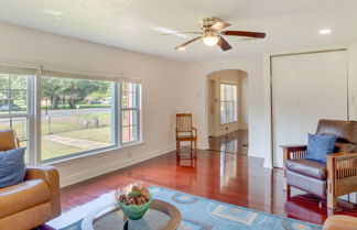 Photo 2 - Renovated Louisiana Rental Near Mississippi River