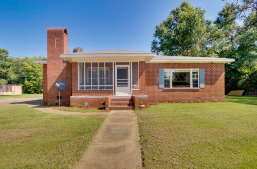 Photo 3 - Renovated Louisiana Rental Near Mississippi River