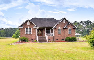 Foto 1 - Peaceful North Carolina Getaway w/ Large Deck