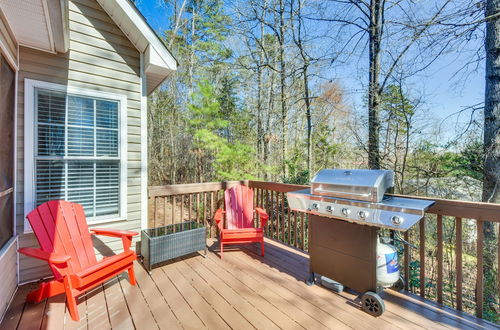 Photo 37 - Lake Hartwell Retreat w/ 2-tier Dock & Boat Slip