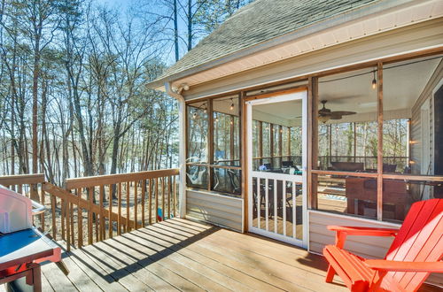 Photo 30 - Lake Hartwell Retreat w/ 2-tier Dock & Boat Slip