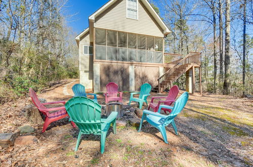 Photo 29 - Lake Hartwell Retreat w/ 2-tier Dock & Boat Slip