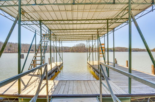 Photo 33 - Lake Hartwell Retreat w/ 2-tier Dock & Boat Slip