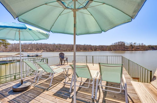 Photo 23 - Lake Hartwell Retreat w/ 2-tier Dock & Boat Slip