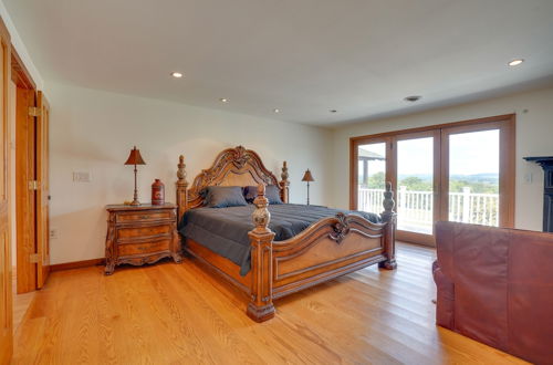 Photo 31 - Spacious Virginia Retreat w/ Deck & Scenic Views