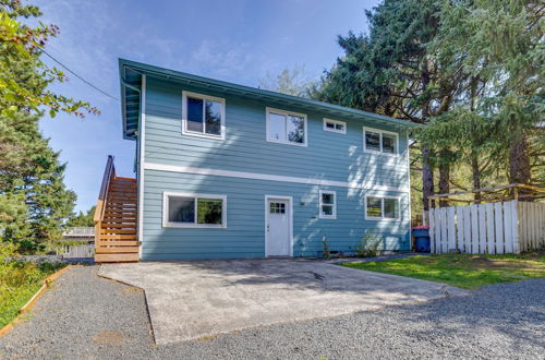 Photo 11 - Lovely Cannon Beach Vacation Rental w/ Hot Tub