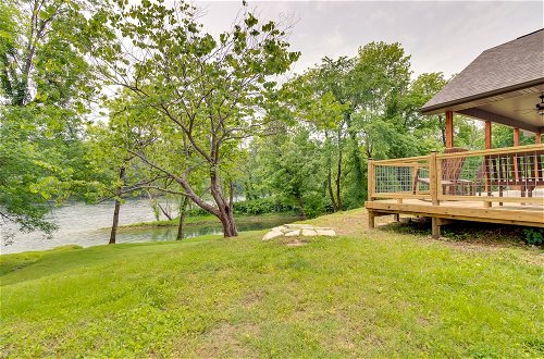 Foto 12 - Waterfront Getaway w/ Patio on the White River