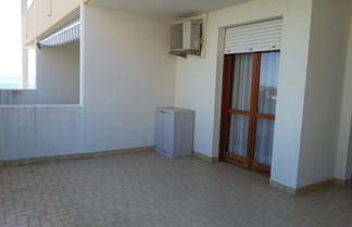 Foto 3 - One Bedroom Flat in a Residence With Swimming Pool