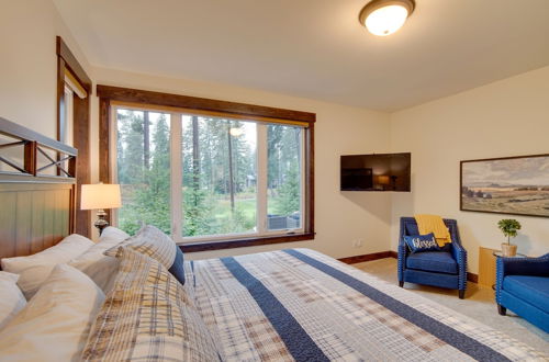 Photo 40 - Stunning Cle Elum Retreat w/ Fire Pit & Hot Tub