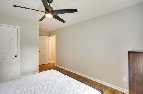 Foto 22 - Cozy Vacation Rental ~ 2 Mi to Downtown Durham